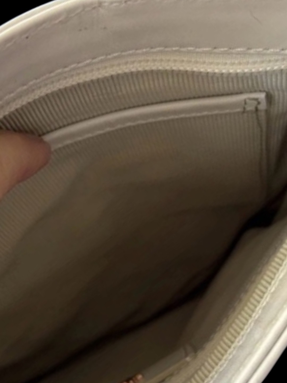 RADLEY LONDON Medium Zip Around Crossbody EUC - Picture 9 of 10